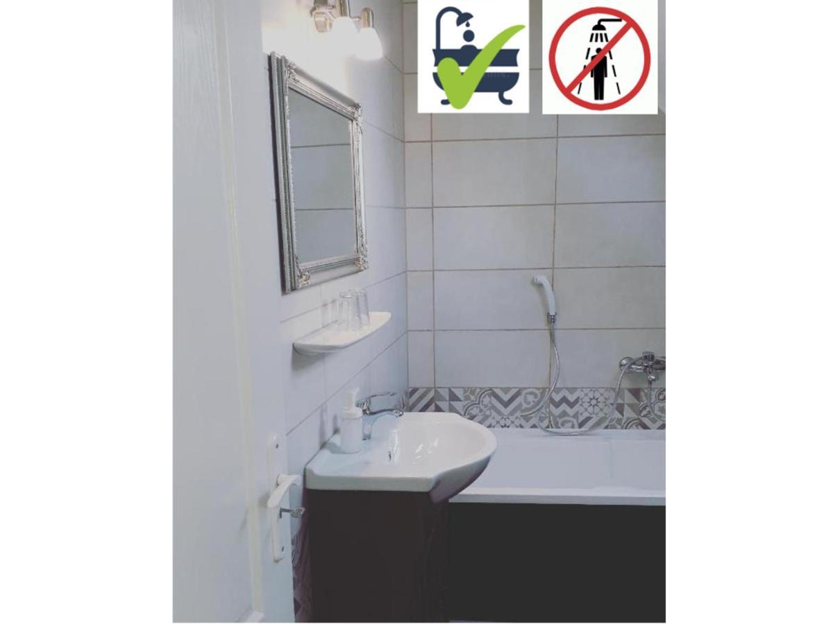 Abraham Vintage Szobak & Apartmanok Pécs Exteriör bild